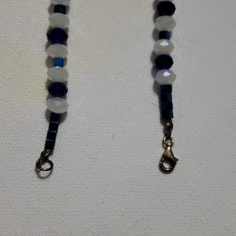 Necklace - Picture 2 of 4